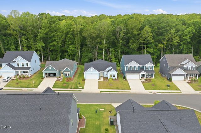 1063 Grey Flint Place, Mebane, NC 27302