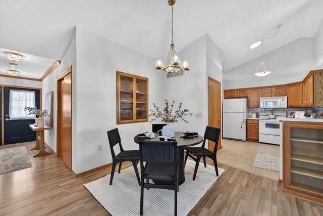 1912 Cedar STREET, Grafton, WI 53024