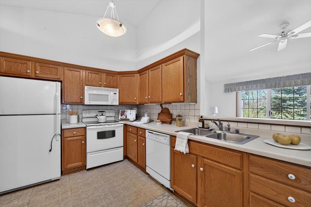 1912 Cedar STREET, Grafton, WI 53024