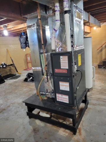 316 Cherry Avenue N, Braham, MN 55006