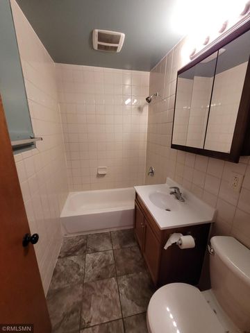 316 Cherry Avenue N, Braham, MN 55006