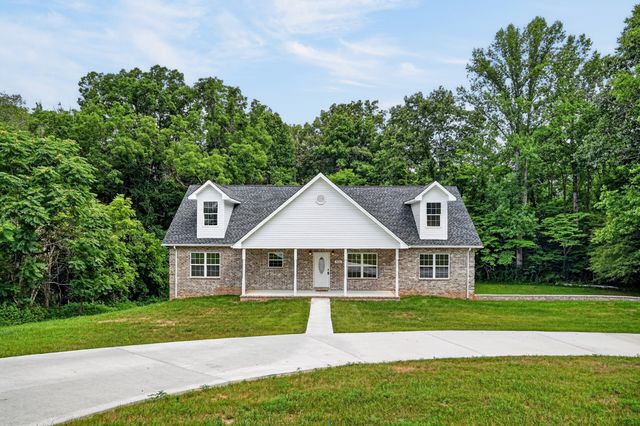 920 Franklin Ct, Cookeville, TN 38506