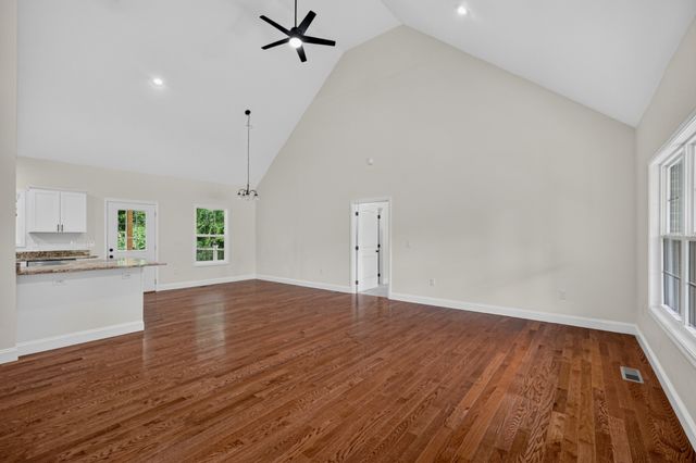 920 Franklin Ct, Cookeville, TN 38506