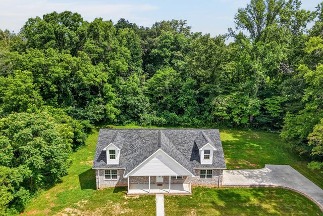 920 Franklin Ct, Cookeville, TN 38506