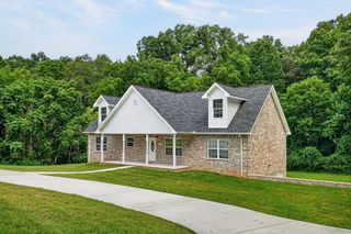 920 Franklin Ct, Cookeville, TN 38506