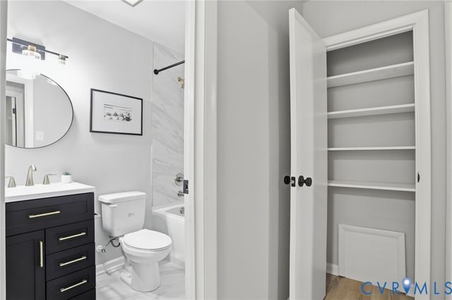 11735 S Briar Patch Dr, Midlothian, VA 23113
