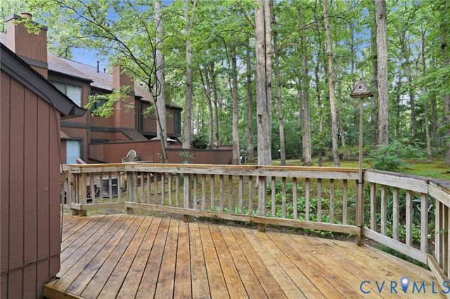 11735 S Briar Patch Dr, Midlothian, VA 23113