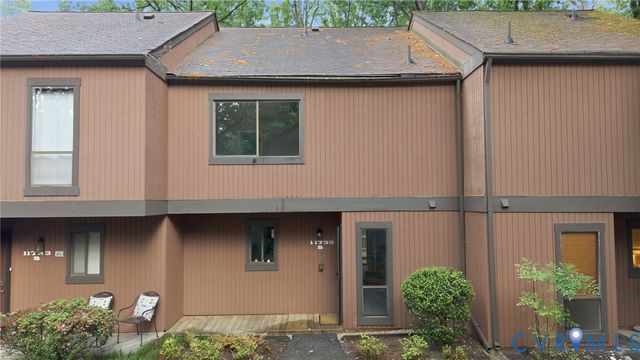 11735 S Briar Patch Dr, Midlothian, VA 23113