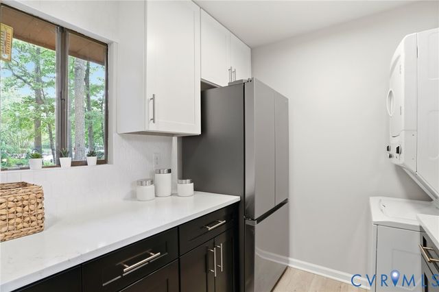 11735 S Briar Patch Dr, Midlothian, VA 23113