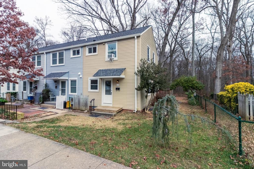 58-E RIDGE RD, Greenbelt, MD 20770