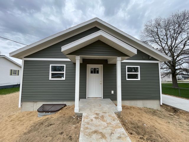 1351 Ada Avenue, Muskegon, MI 49442