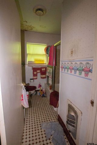 2435 Rodge Dr, Tyler, TX 75701