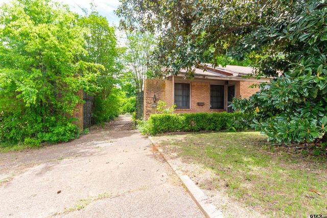 2435 Rodge Dr, Tyler, TX 75701