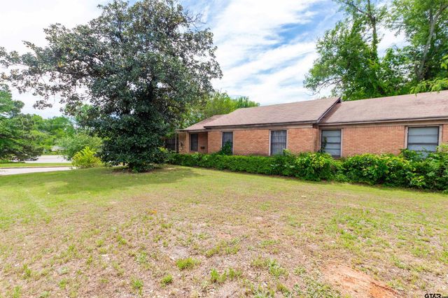 2435 Rodge Dr, Tyler, TX 75701