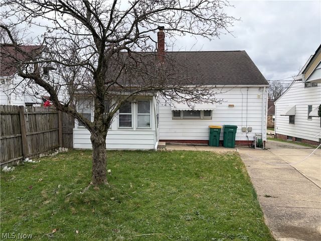 18915 Longview Avenue, Maple Heights, OH 44137