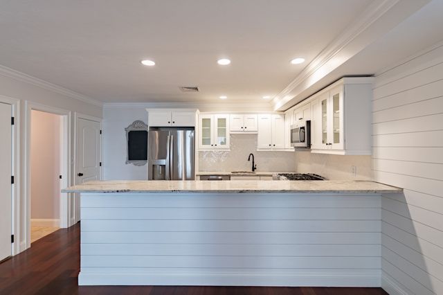 242 Bunker Hill St 2, Boston, MA 02129