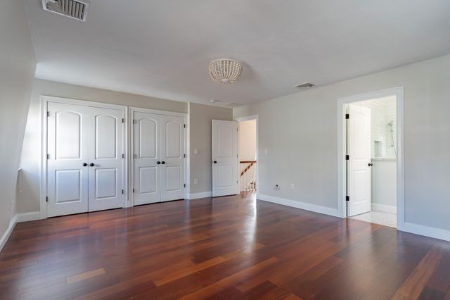 242 Bunker Hill St 2, Boston, MA 02129