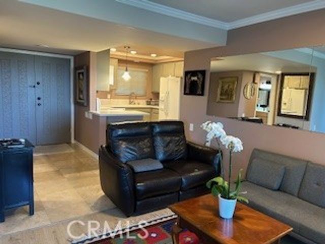 3241 San Amadeo 2B, Laguna Woods, CA 92637