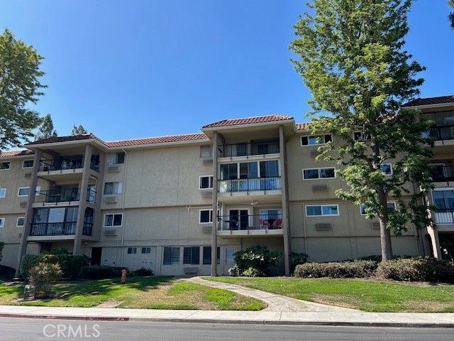3241 San Amadeo 2B, Laguna Woods, CA 92637