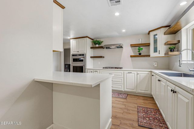 224 Pacific Drive, El Paso, TX 79922