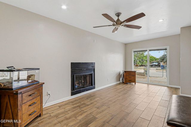 224 Pacific Drive, El Paso, TX 79922