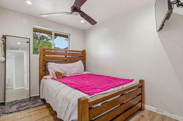 224 Pacific Drive, El Paso, TX 79922