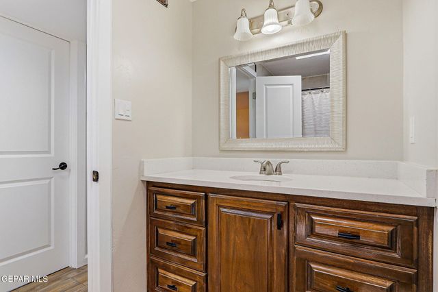 224 Pacific Drive, El Paso, TX 79922