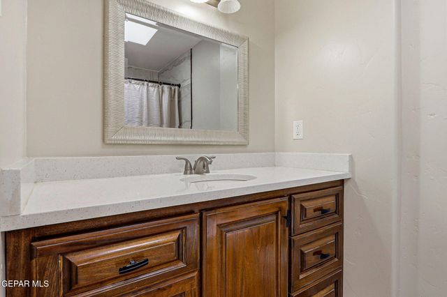 224 Pacific Drive, El Paso, TX 79922