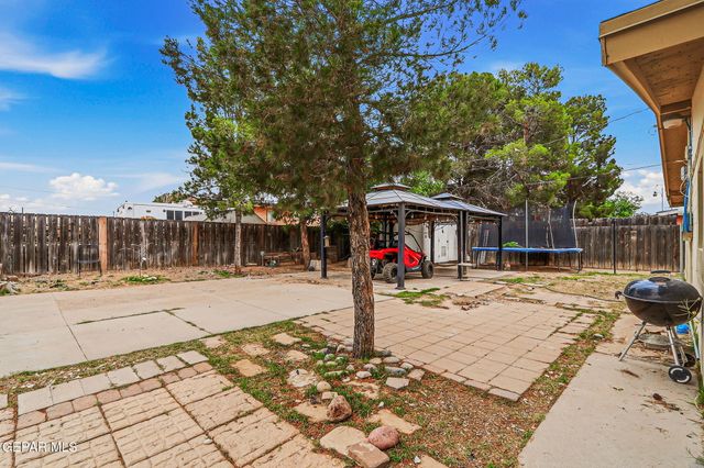 224 Pacific Drive, El Paso, TX 79922