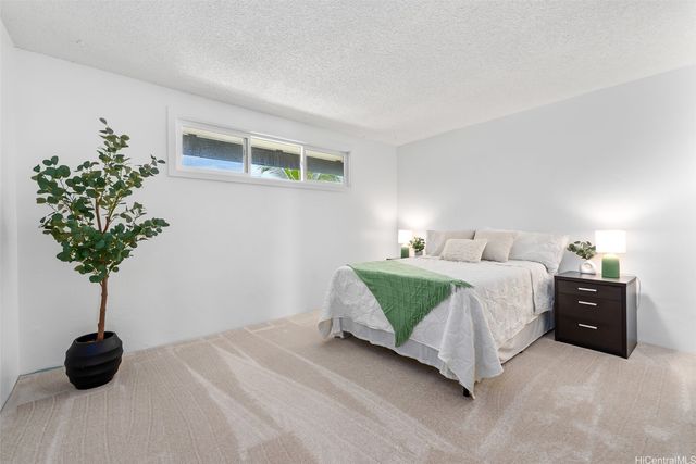 500 Lunalilo Home Road 25B, Honolulu, HI 96825