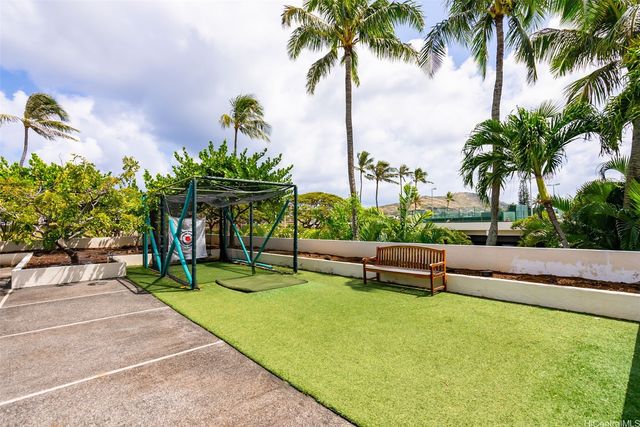 500 Lunalilo Home Road 25B, Honolulu, HI 96825