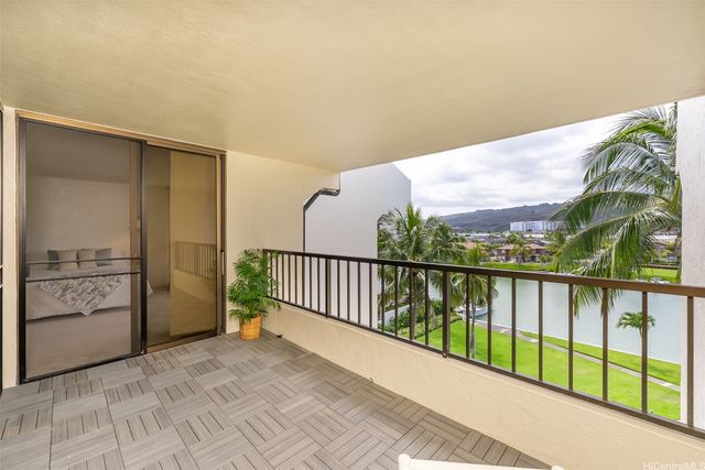 500 Lunalilo Home Road 25B, Honolulu, HI 96825