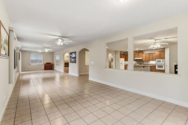 2752 Westview Dr, Lincoln, CA 95648