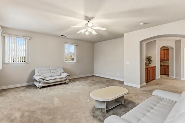 2752 Westview Dr, Lincoln, CA 95648