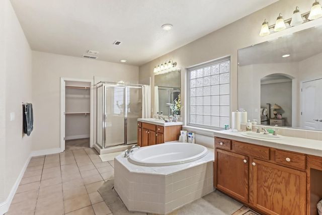 2752 Westview Dr, Lincoln, CA 95648