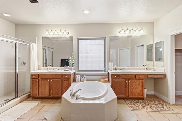 2752 Westview Dr, Lincoln, CA 95648