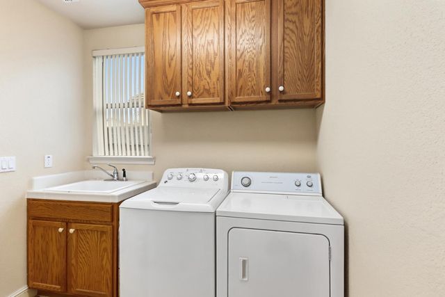 2752 Westview Dr, Lincoln, CA 95648