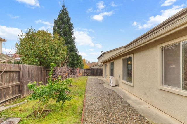 2752 Westview Dr, Lincoln, CA 95648