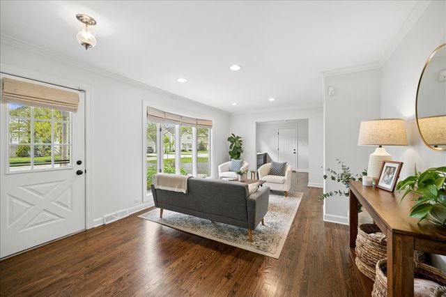 1810 Culver Lane, Glenview, IL 60025