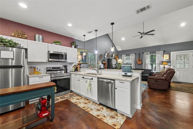 503 Chantilly LN, Spicewood, TX 78669