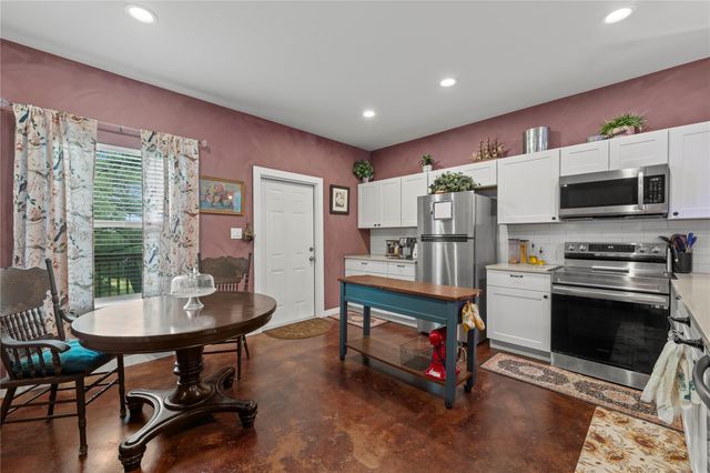 503 Chantilly LN, Spicewood, TX 78669