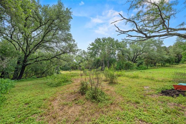 503 Chantilly LN, Spicewood, TX 78669