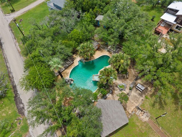 503 Chantilly LN, Spicewood, TX 78669