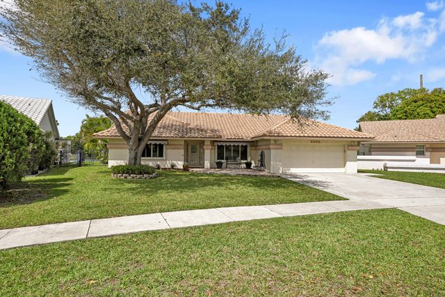9232 Sun Pointe Drive, Boynton Beach, FL 33437