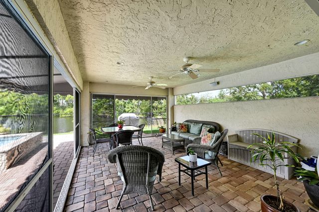 9232 Sun Pointe Drive, Boynton Beach, FL 33437