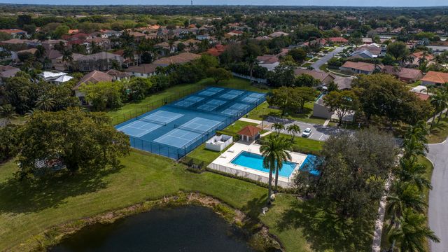 9232 Sun Pointe Drive, Boynton Beach, FL 33437