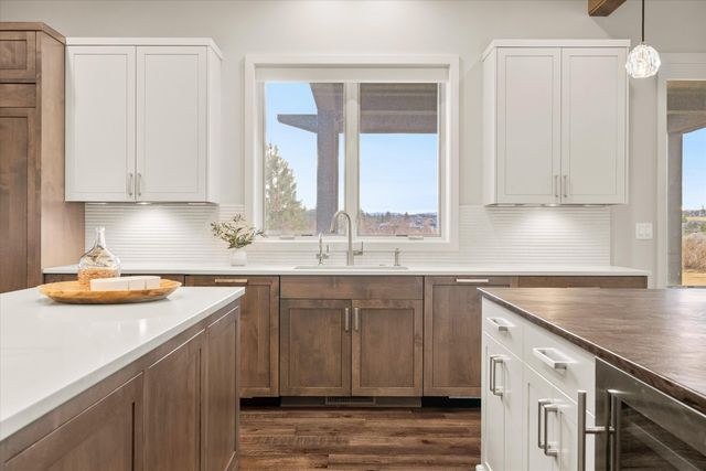 19209 Cartwright Court, Bend, OR 97702