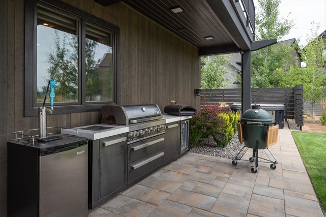 19209 Cartwright Court, Bend, OR 97702