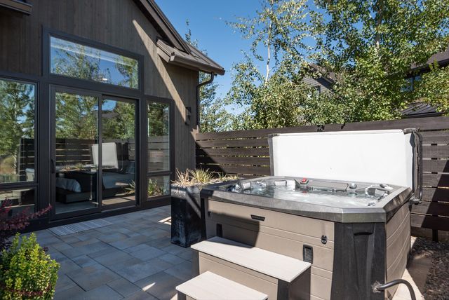 19209 Cartwright Court, Bend, OR 97702