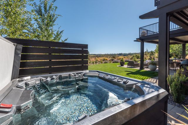 19209 Cartwright Court, Bend, OR 97702